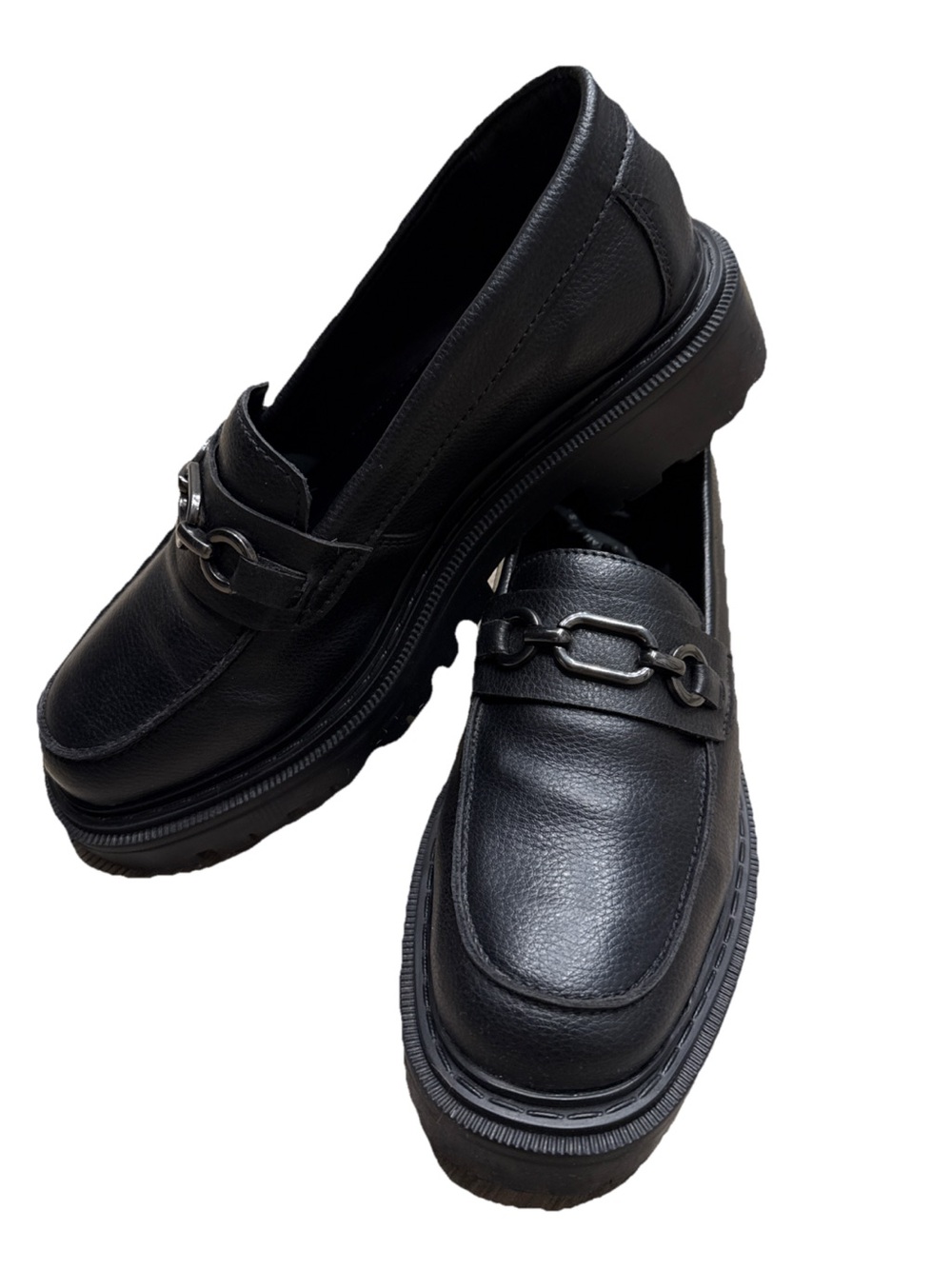 Secret Celebrity Leather Loafers Black with Chain Detail Size 9 Worn 1X Reg $168